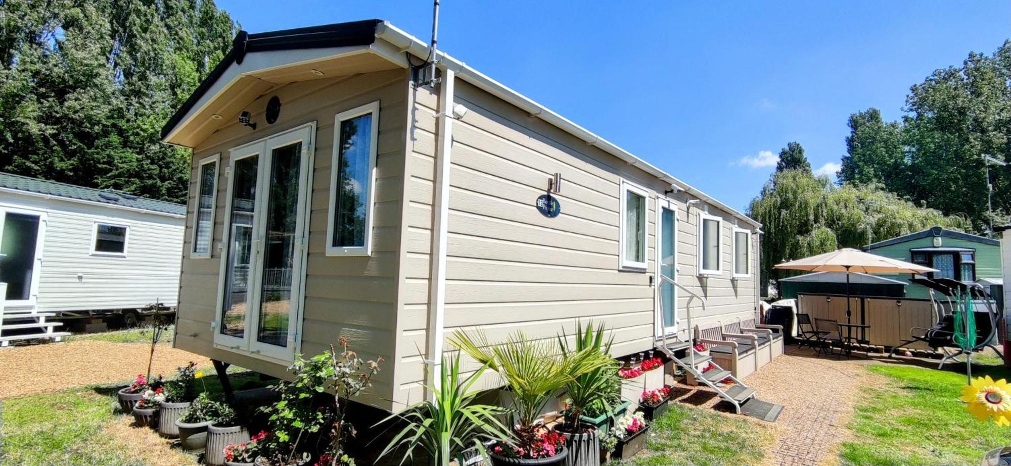 Billing Aquadrome Northampton, Royale Poplar Km12 Apartamento Exterior foto